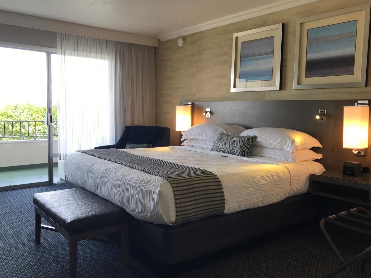 Chambre Lit King-Size - Vue sur Port