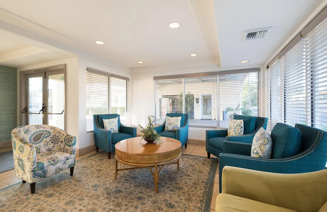 Sandpiper Lodge - Santa Barbara-1