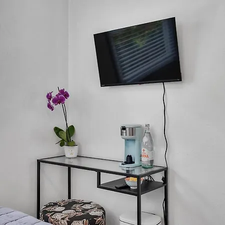 Cactus Room - Private Entrance-2